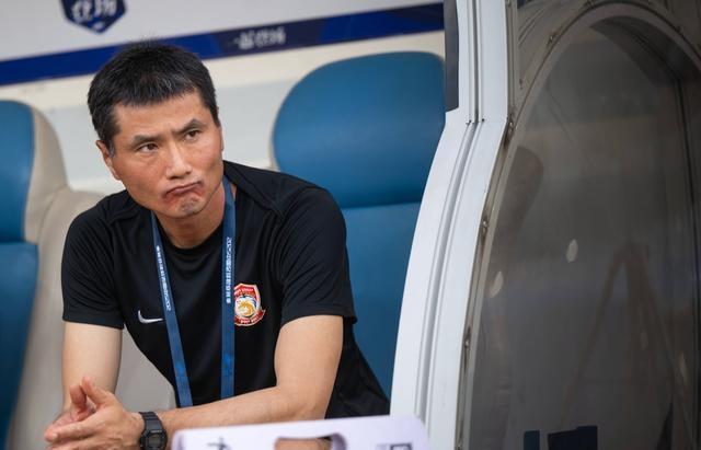 关于亚冠倒计时，亚特兰大窗口期再遭质疑，细节引发关注，震撼外界，纪律约束更严格的信息-爱游戏体育官方网站